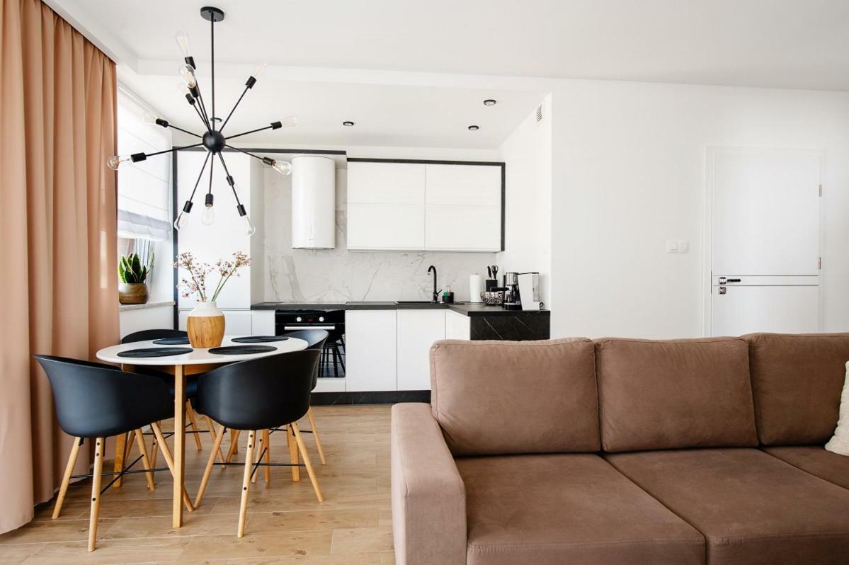 Apartament Przy Plazy / Klifowa Rewal Esterno foto